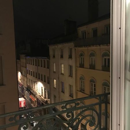 Joli Appart Au Centre De Lyon Bagian luar foto