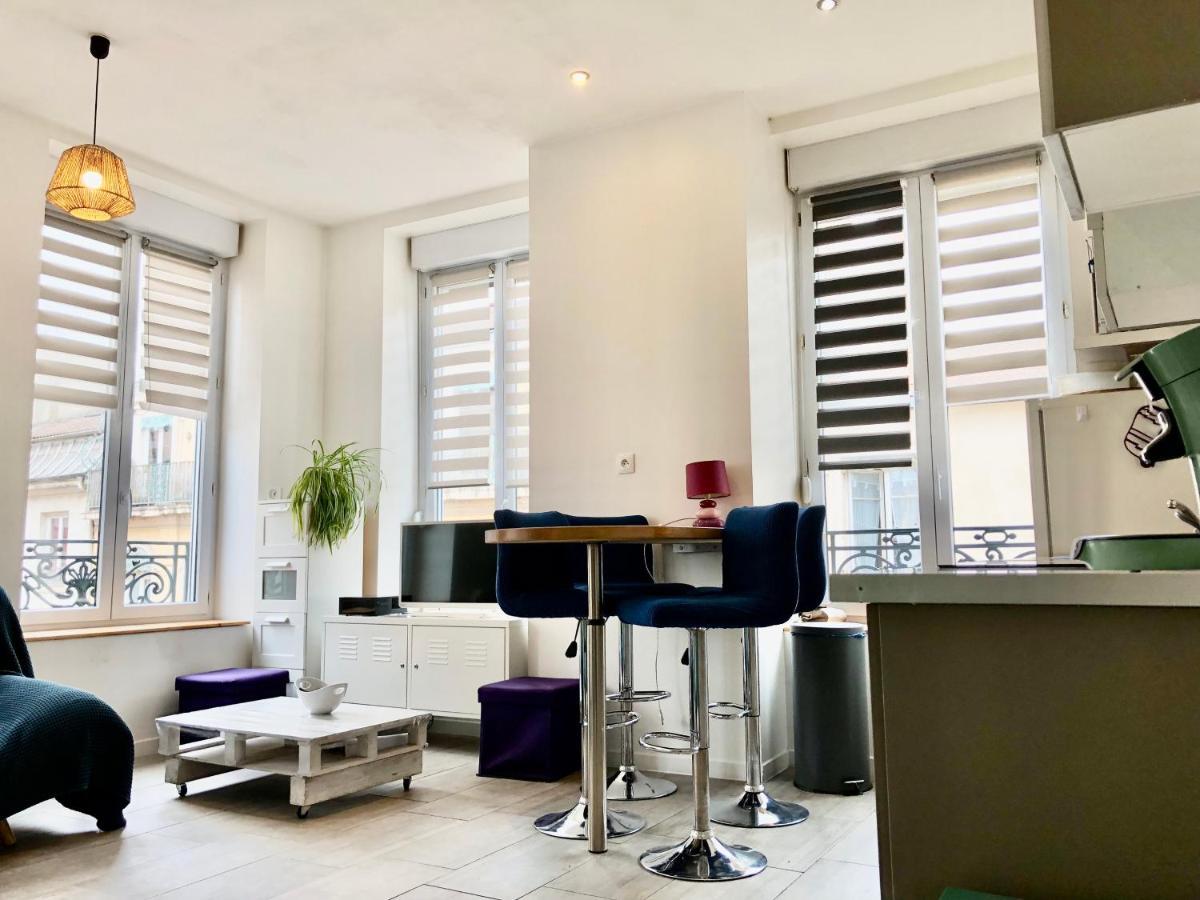 Joli Appart Au Centre De Lyon Bagian luar foto